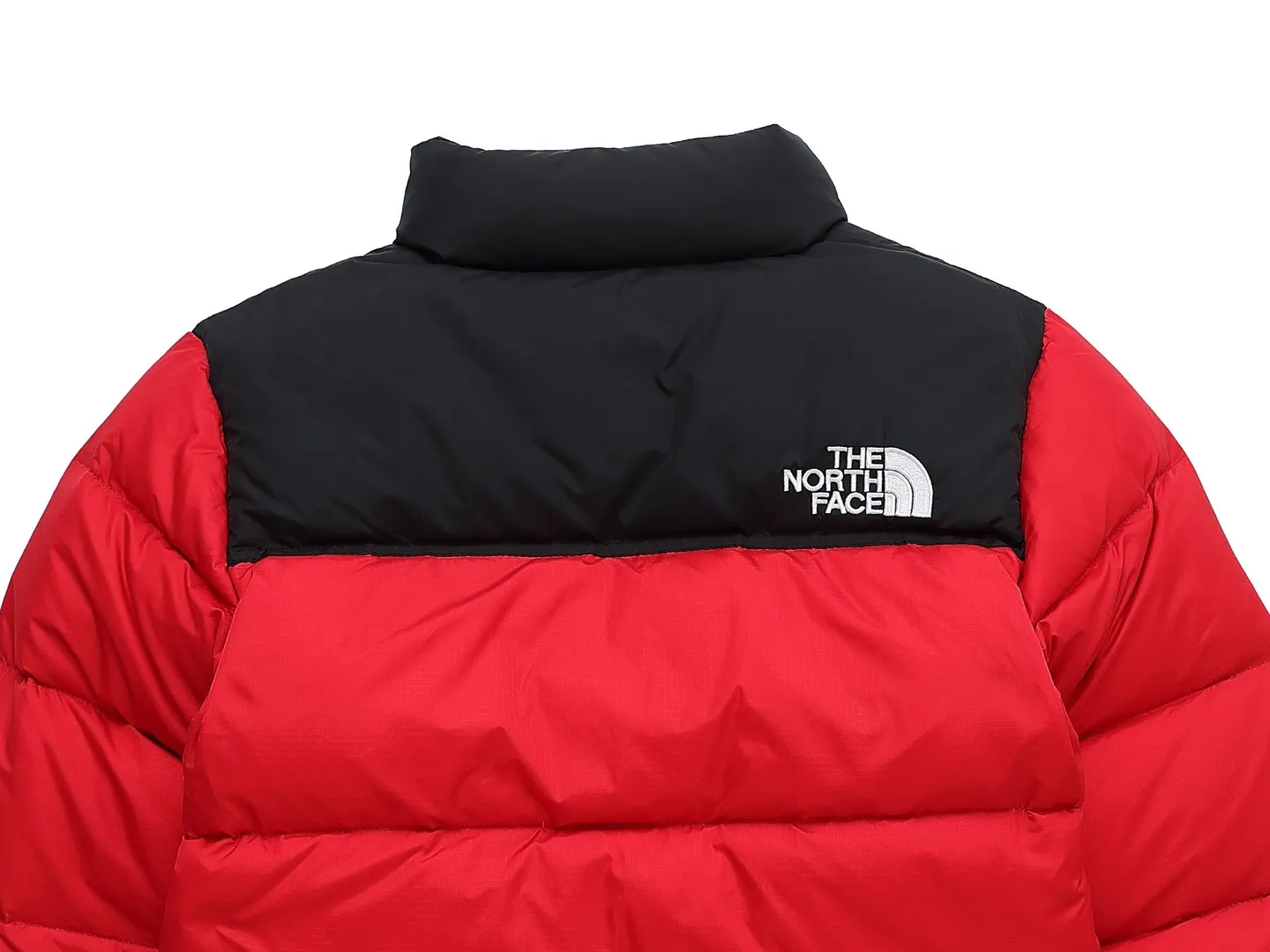 ：Khaki Purple Black Green Blue Pink Red Yellow sizi： 𝗧𝗵𝗲 𝗡𝗼𝗿𝘁𝗵 𝗙𝗮𝗰𝗲｜ 1996 （ Z💰 ） ：RDS Quality 90 715+ ： 400D Nylon ， ： ， 。 ： DWR 40 ， Z💰 ： ， 7 ， Z💰 ： YKK ， ， ， 10 。 1 1 （ ， 💰 ， ， ，Lightweight ， ） ， ， ！ ， ： 。 ⚠ ！ ， ！ ： ， Quality ！